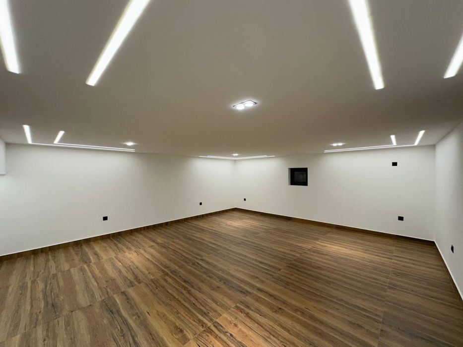 Аренда под офис,клиника,стоматология,учебный центр | метро Хамида А.