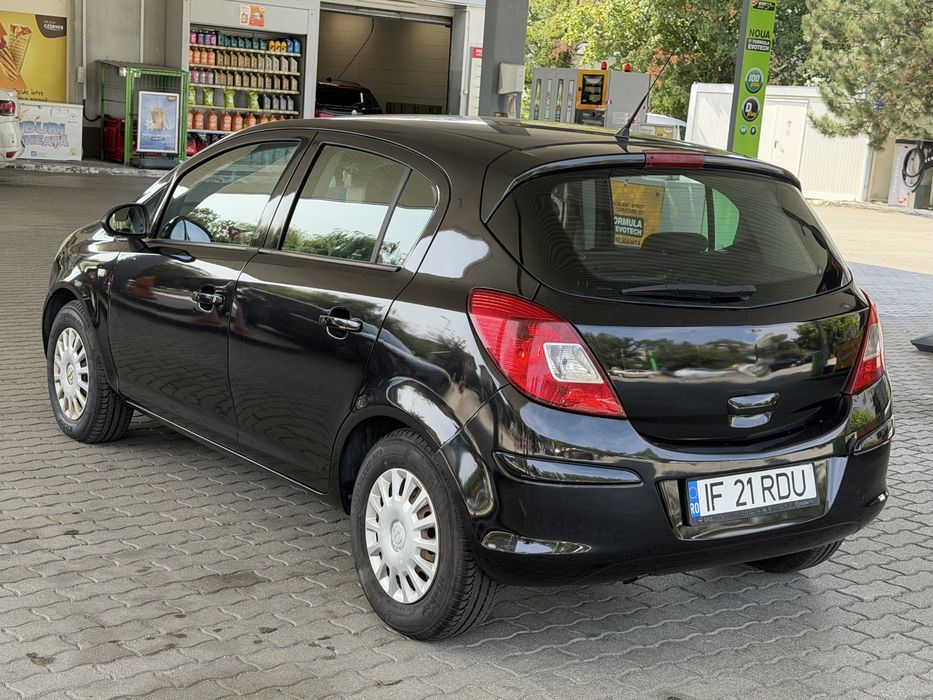 Opel corsa 1.3D 2009 manuala