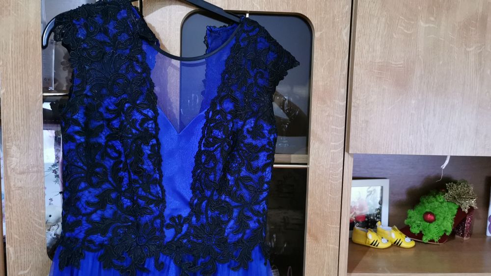 Rochie de seara, eleganta.