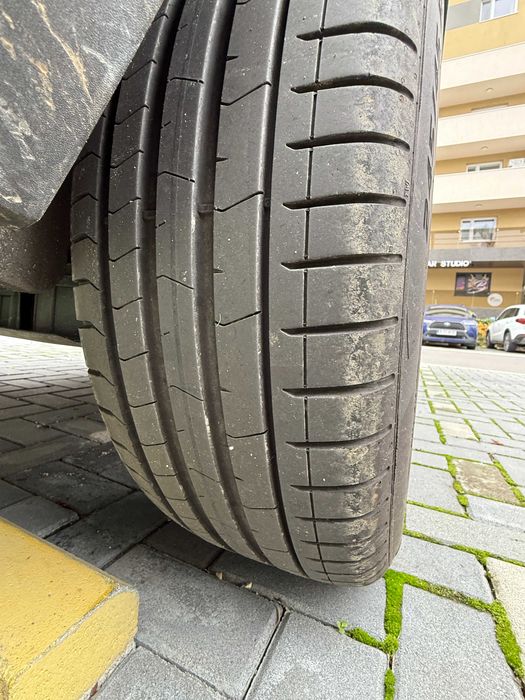 Jante Volvo R20 Original, Pirelli P Zero 245/45 (2024) XC40 XC60 XC90