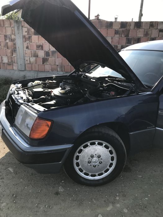 Mercedes 124 2.6