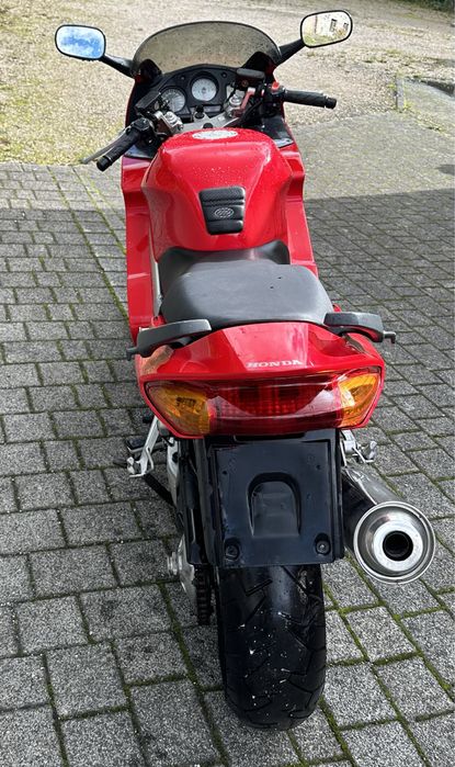 Honda VFR 800 , RC 46