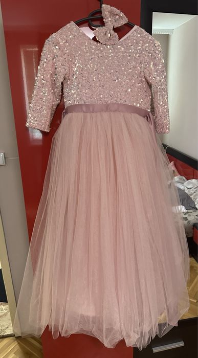 Рокля с тюл в розов цвят