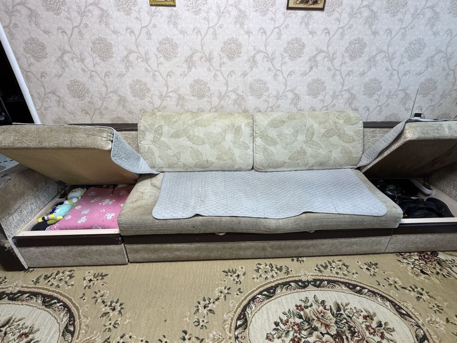 Продам диван 3,5 метра