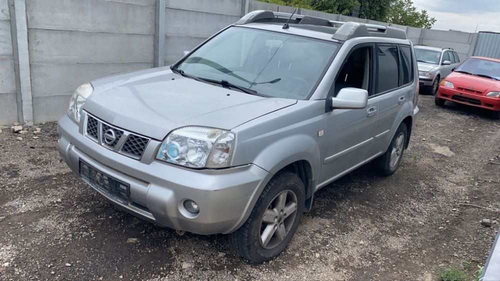 Nissan X Trail T30 motor 2.5 QR25DE benzină cutie manuală bara capota fată far aripă interior roti