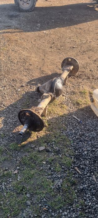 Disponibil 2 grupuri ford transit 2.4