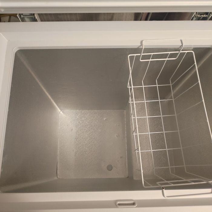 Морозильная камера Haier.