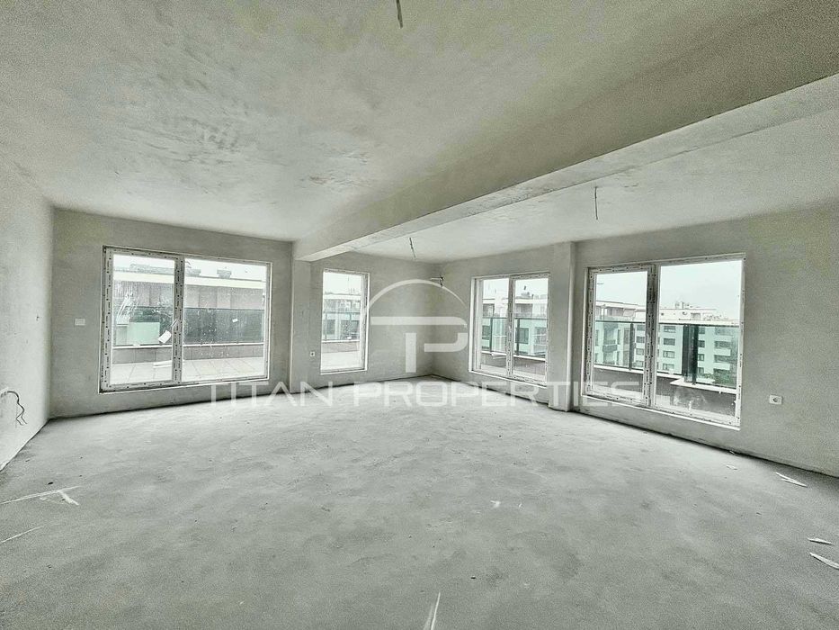 Продава се Тристаен апартамент в Пловдив, Христо Смирненски - 134 кв.м за 1963 €/кв.м - Снимка #4