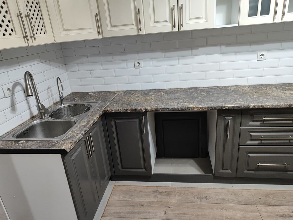 Продается кухня! СРОЧНО!