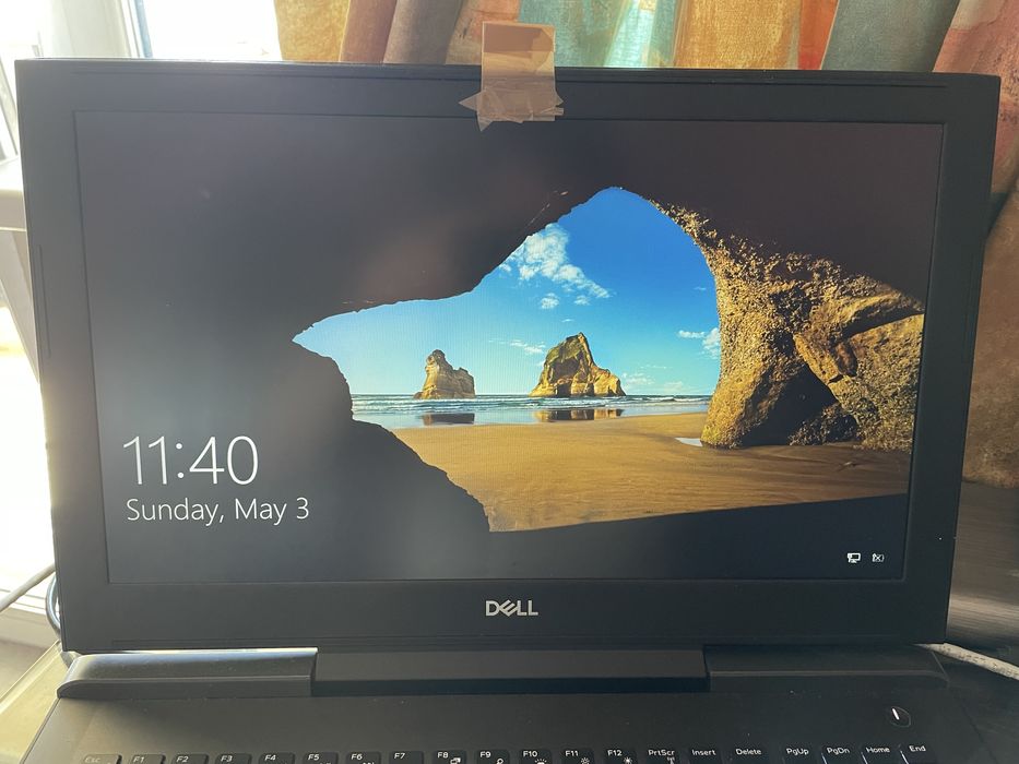 Dell Inspiron 7577 - laptop gaming sau design