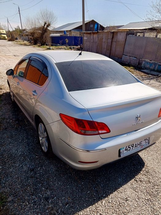 Срочно Продам Пежо 408