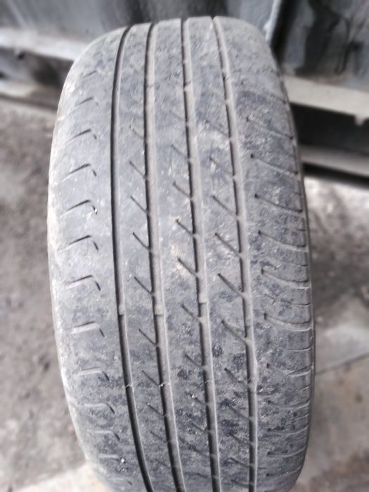 Продам б/у шины.
