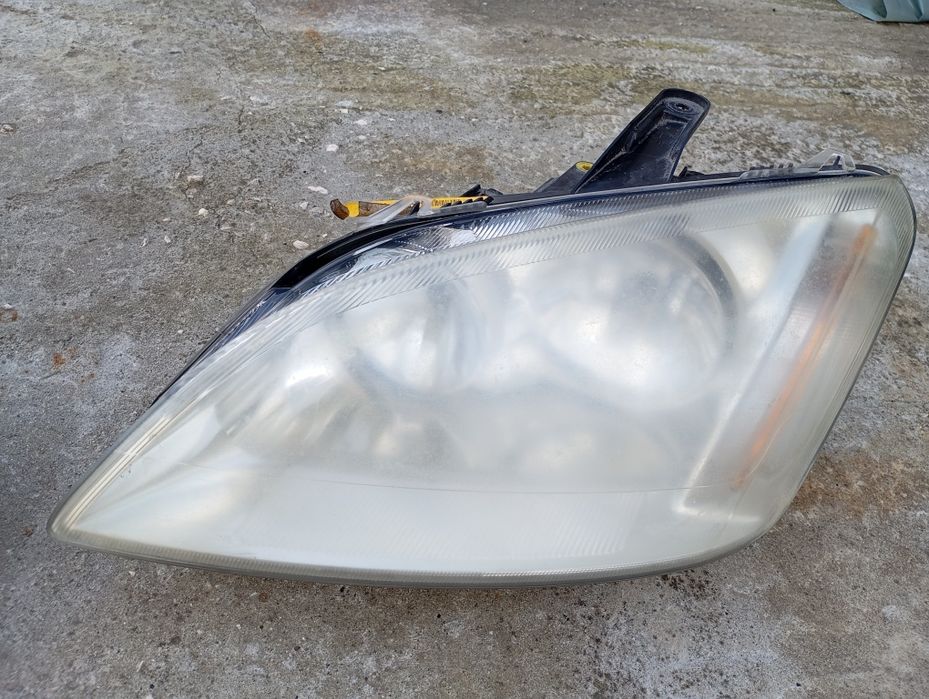 Фарове Ford C-Max 2006