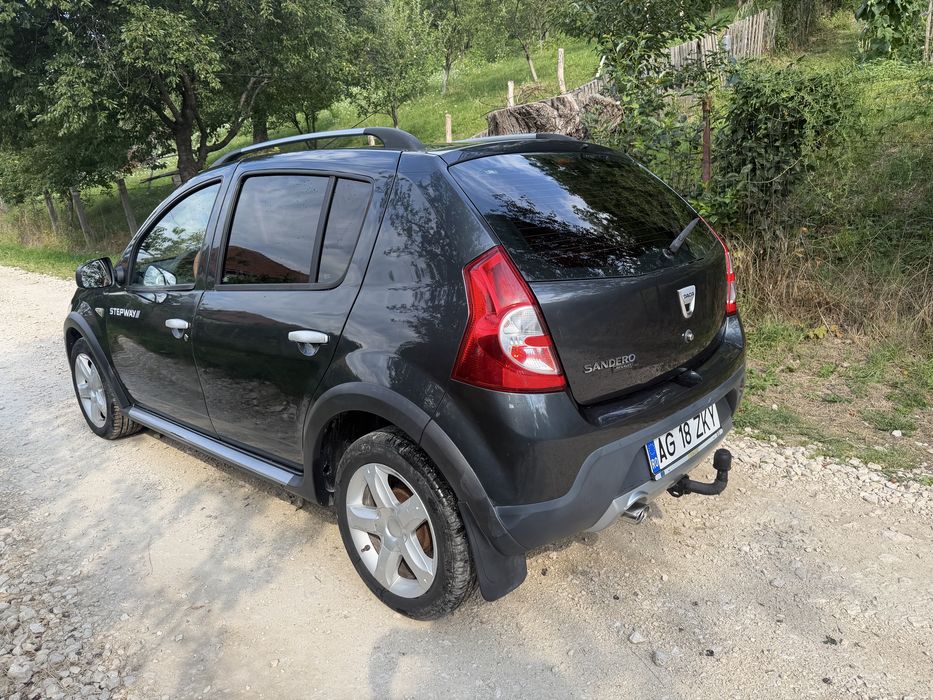 Vand sau schimb sandero stepway
