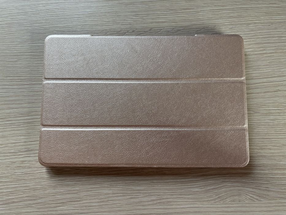 Tabletă YOTOPT 10.1” | 4GB RAM | 64GB | Android 10 | Husă + Încărcător