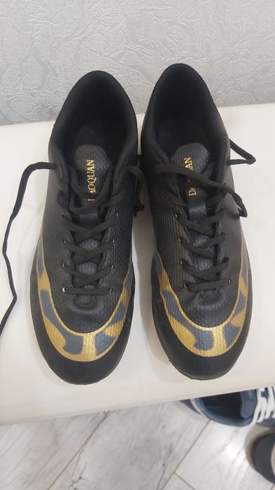 Обувь для футбола