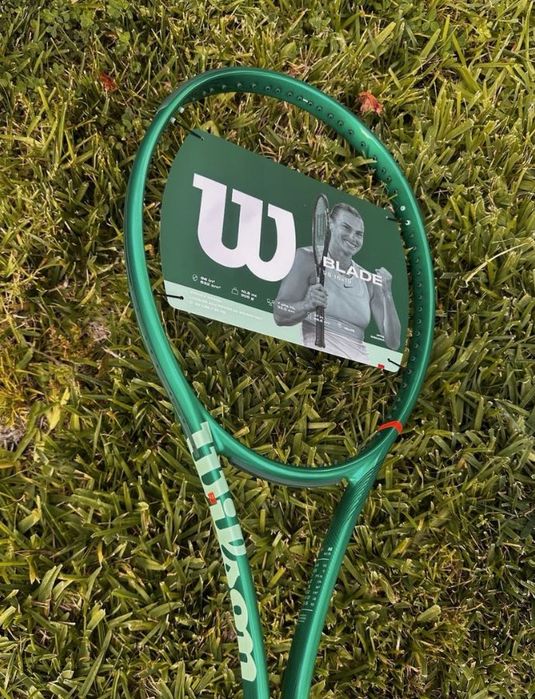 Wilson Blade v10 305gr