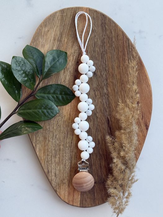 Lantisor pentru suzeta