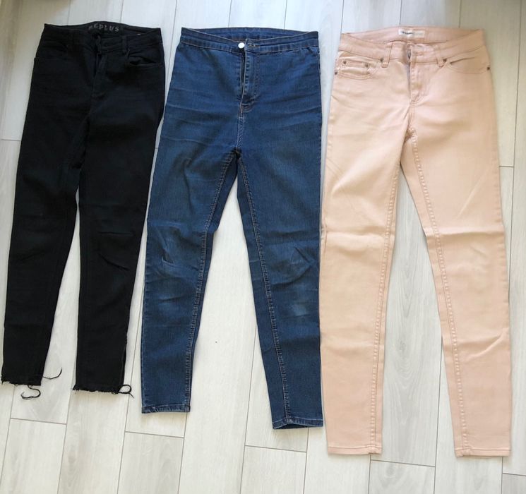 Дамски гащеризон размер М  и  дънки С размер