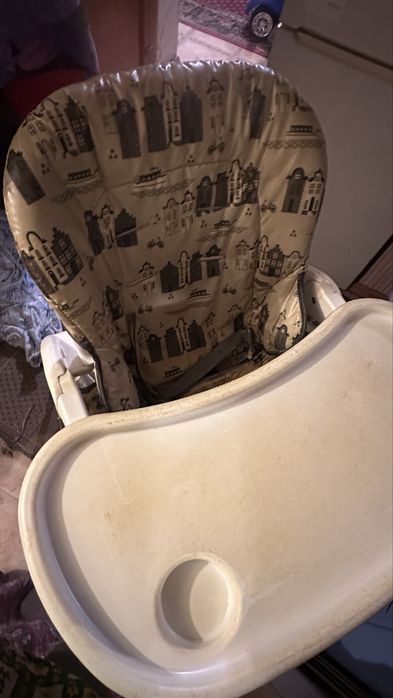 Продам стульчик для кормления