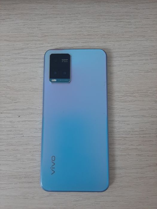 Телефон VIVO Y33S