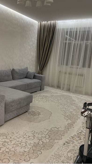 Продам ковер в отличном состоянии