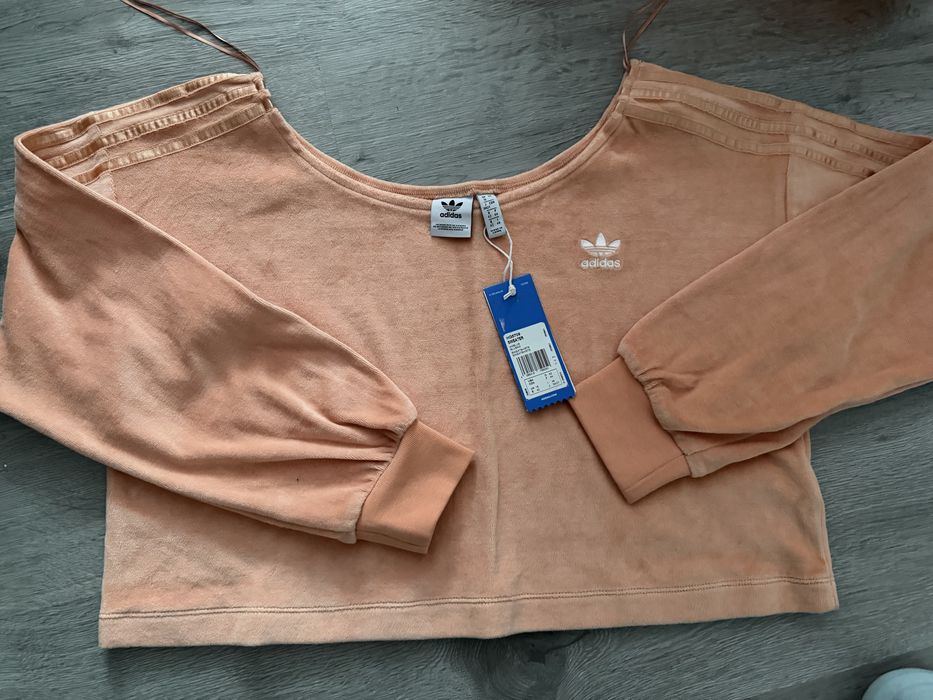 bluza Adidas marimea 42
