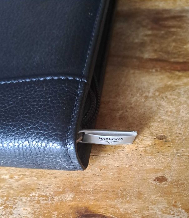 папка луксозна за документи естествена кожа с цип Марксман Marksman A4