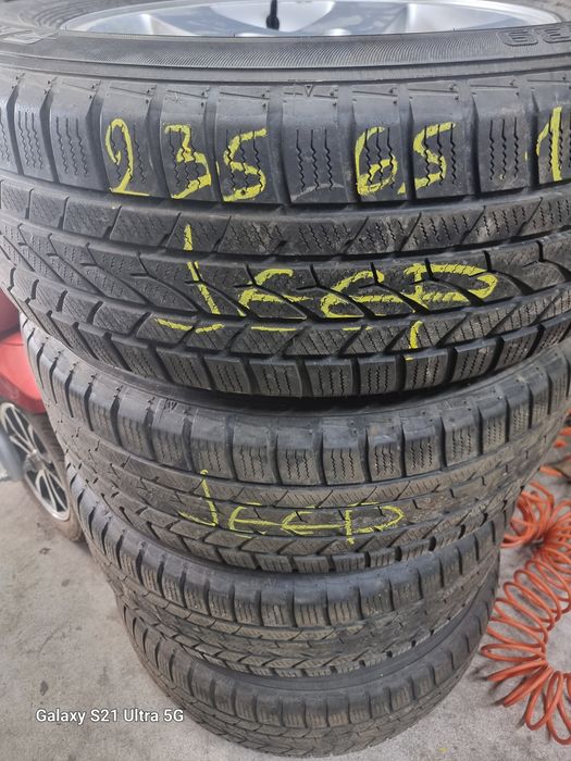 4бр. джанти с гуми. Jeep 17