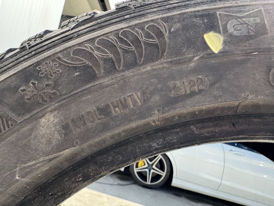 3 бр. Зимни гуми General 235/55/18 DOT 2022