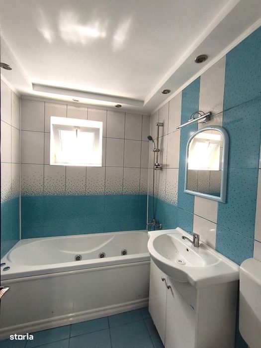 Banu Manta – Ion Mihalache – Spatiu birouri–Spatiu comercial–1900 EUR