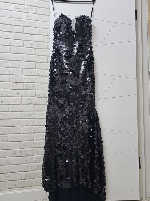 Красивое, нежное платье, размер 44-46