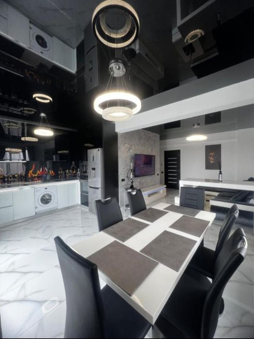 Stunning penthouse  with private parking