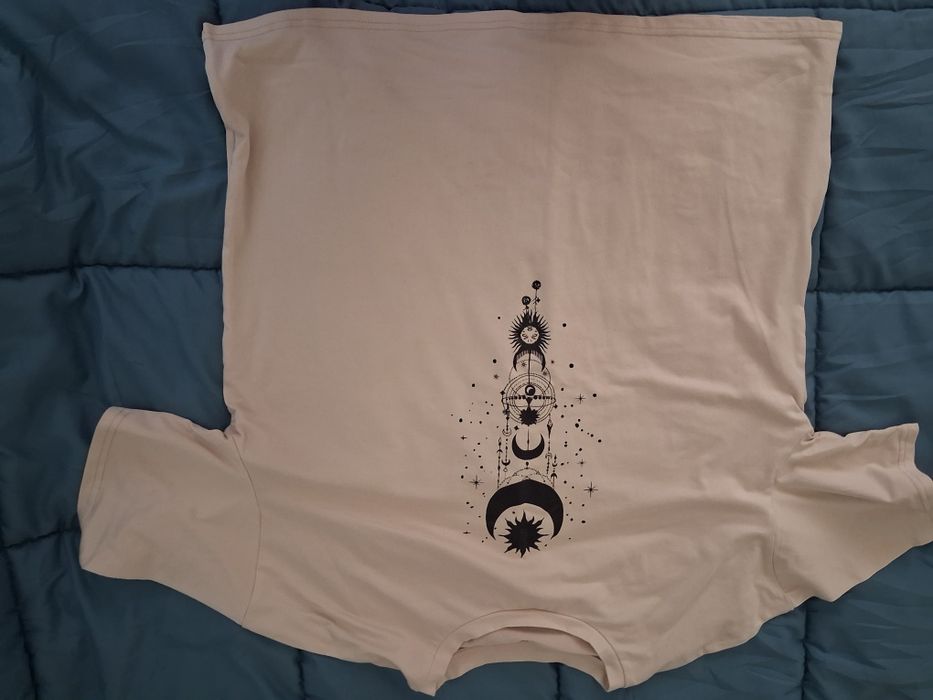 Продавам нови дрехи