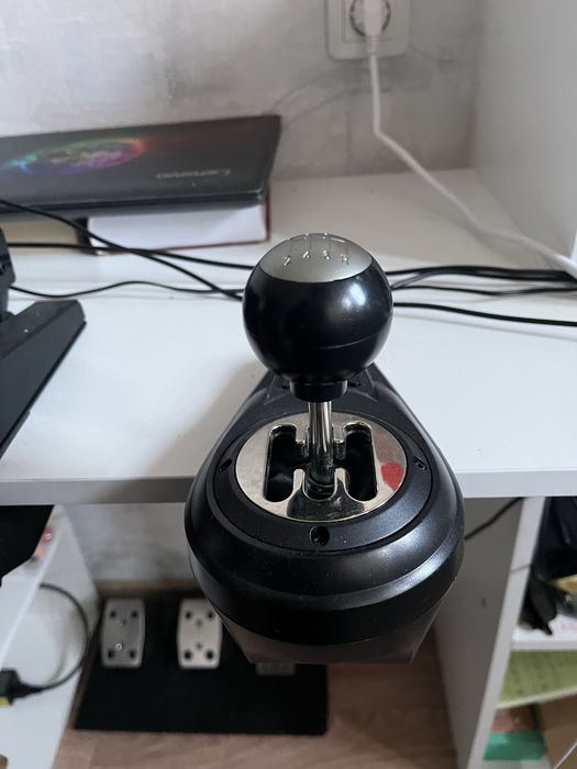 Продам игровой контроллер