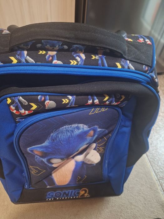 Ученическа  раница с колелца