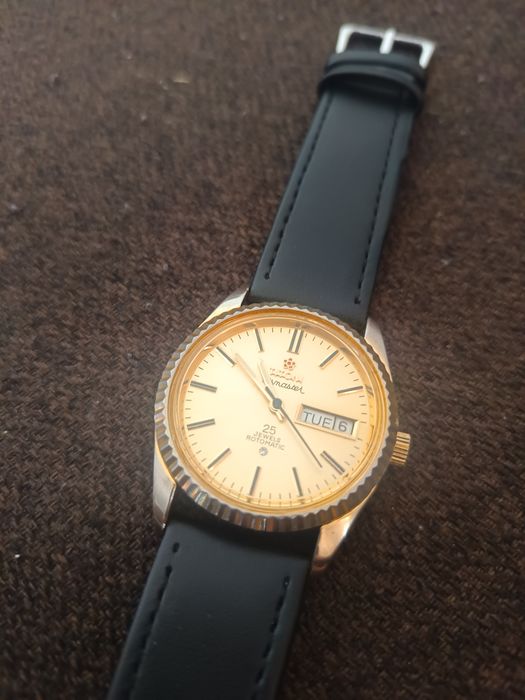 Titoni Airmaster automatic