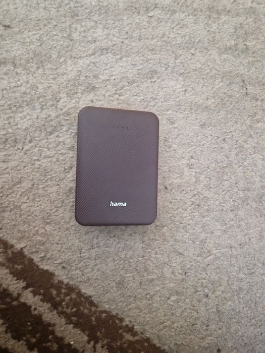 Vând 2 baterii externe