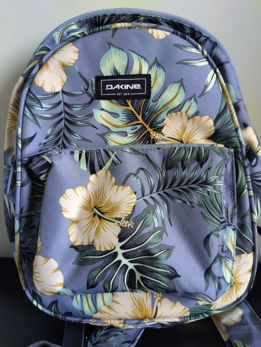 Малка градска раничка Dakine 7l