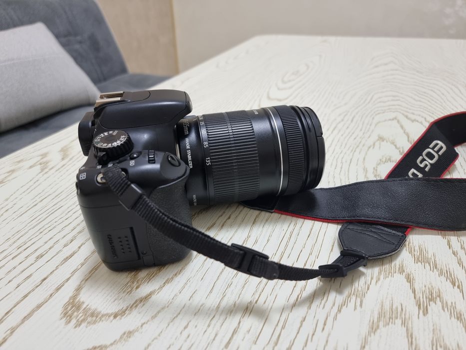 Продаю Canon 550D с комплектом!