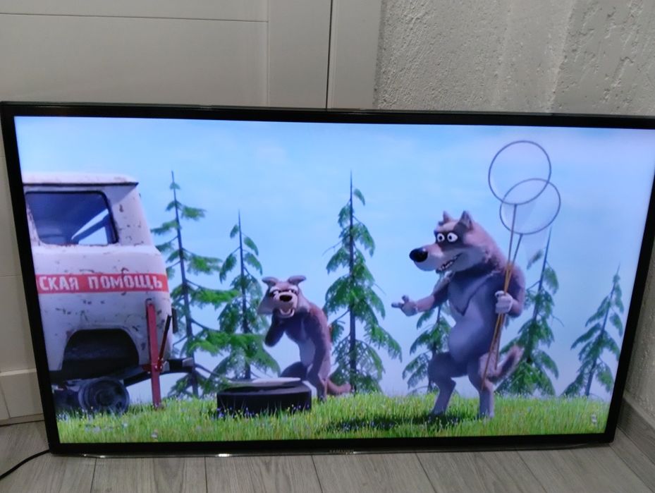 Продам большой телевизор Samsung