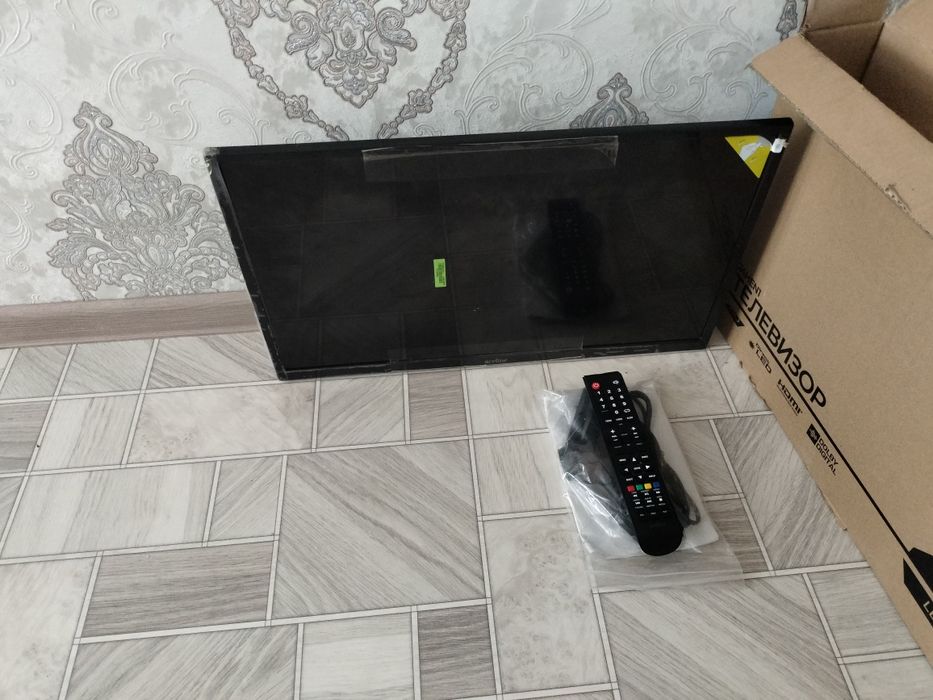 телевизор LED, 60см /  новый