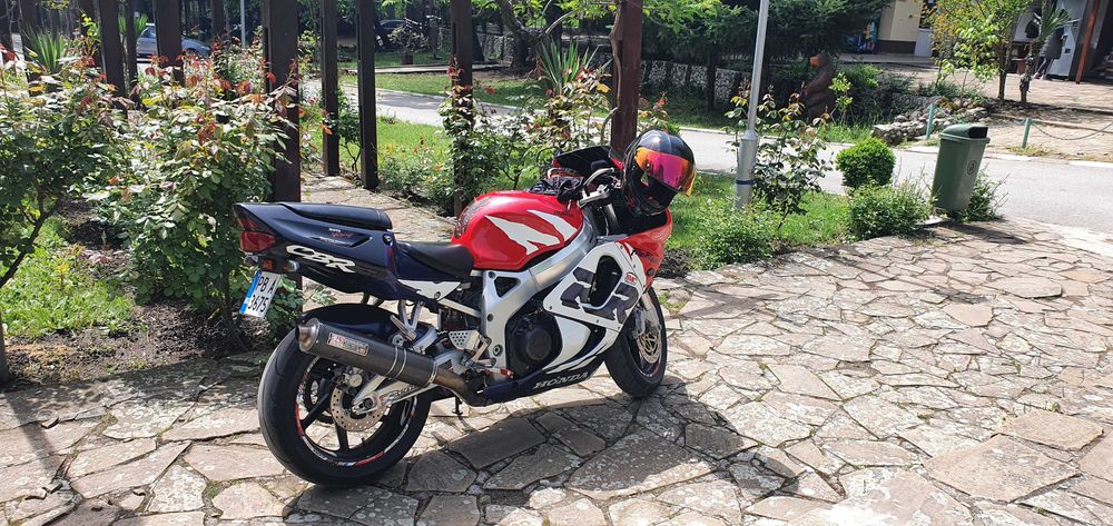 Honda CBR 900RR/919/SC33