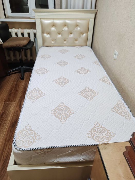 Кровать односпальная