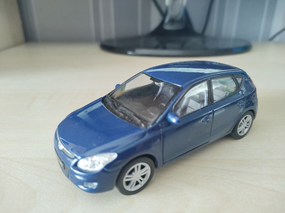 Разни модели 1/43