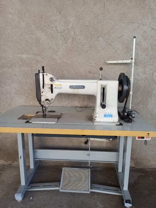 Промышленная швейная машина