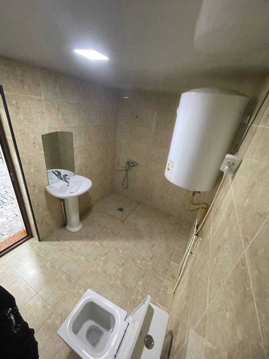 Чарвак,Продаётся дача 2 этажа,3 сотки,3 комнаты