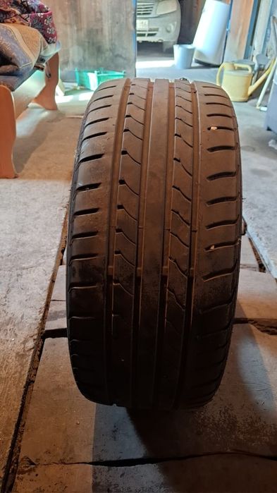 Продам шину в отличном состоянии