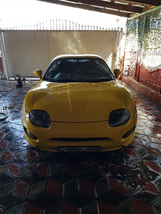 Мицсубиси ФТО 1995 года