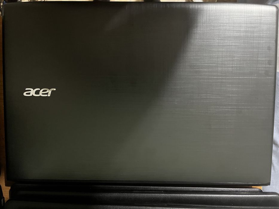 Продаю ноутбук, все целое